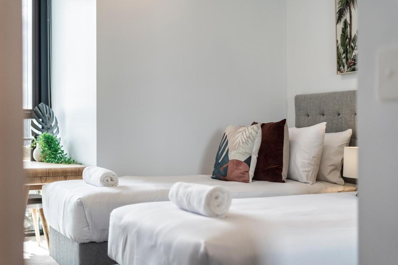 Broadbeach Casino Private Apartments - Gclr Gold Coast Extérieur photo