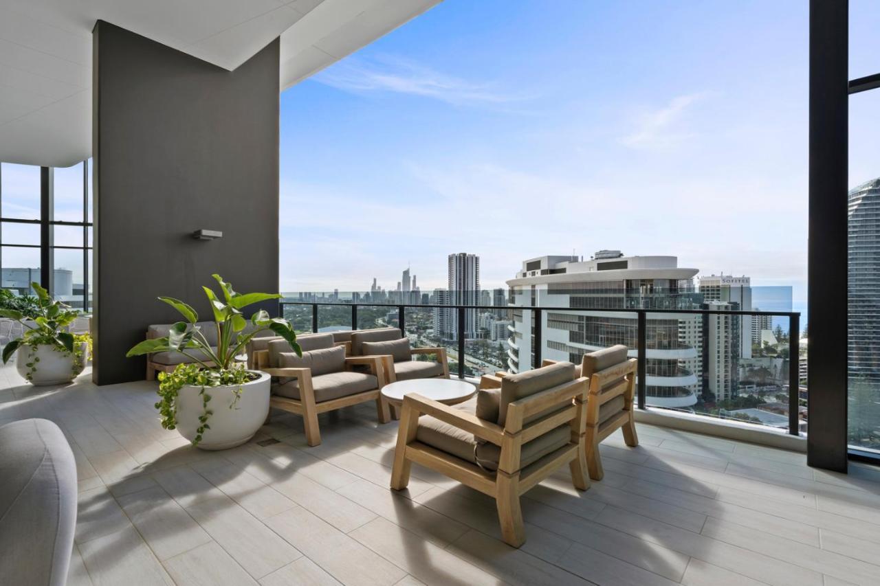 Broadbeach Casino Private Apartments - Gclr Gold Coast Extérieur photo