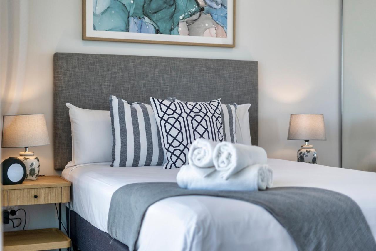 Broadbeach Casino Private Apartments - Gclr Gold Coast Extérieur photo