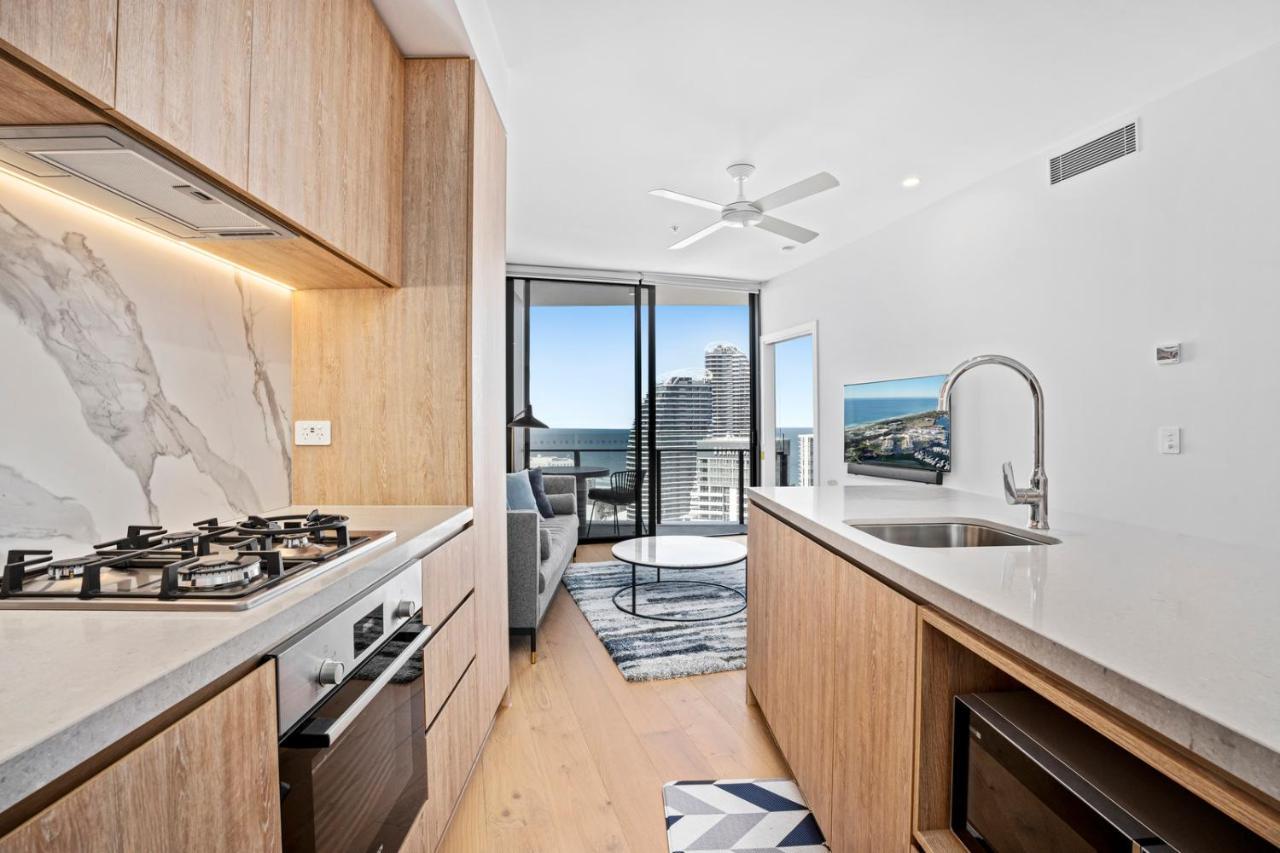 Broadbeach Casino Private Apartments - Gclr Gold Coast Extérieur photo